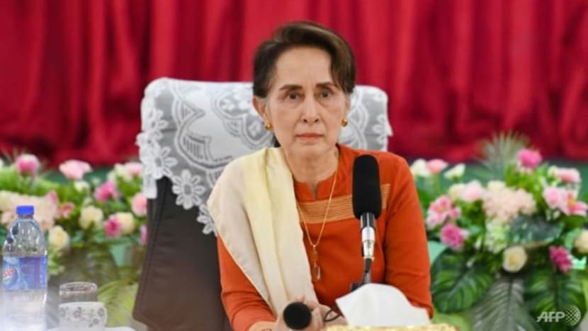 Aung San Suu Kyi dipenjara 4 tahun