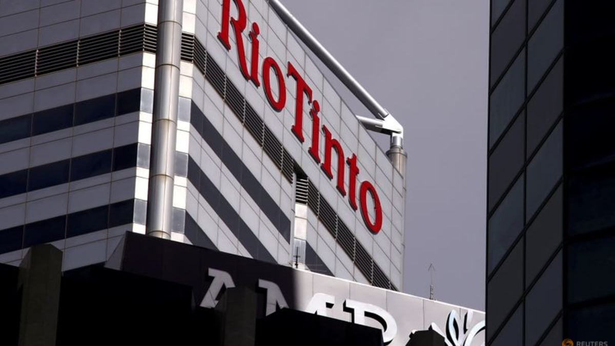 Rio Tinto belum membayar ganti rugi atas perusakan situs suci tersebut