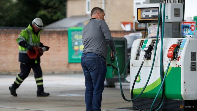 Chaos in the UK: Pumps dry, medicines disrupted and pig cull fears Chaos in the UK: Pumps dry, medicines disrupted and pig cull fears