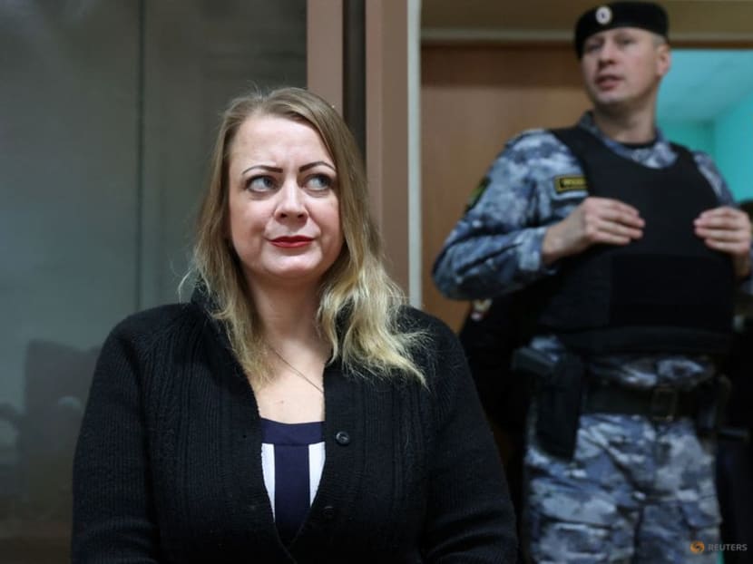 Russian court orders detention and deportation of US woman in assault