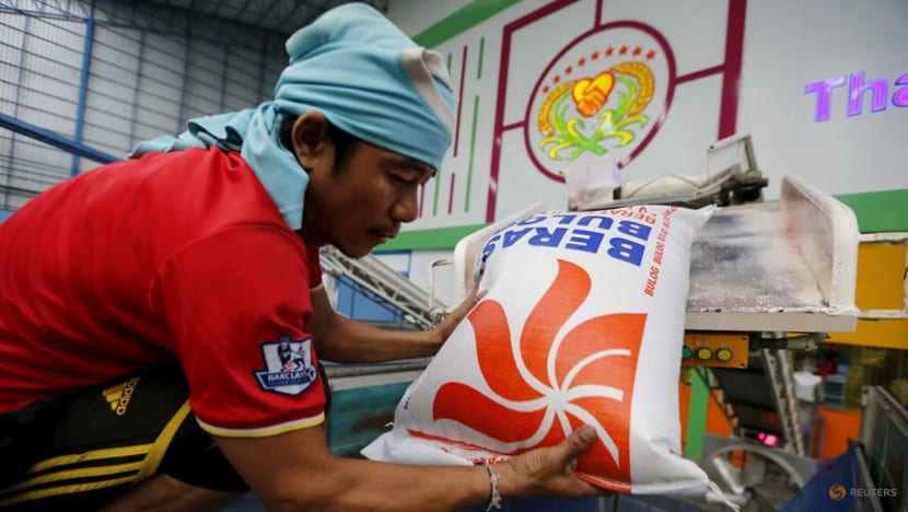 Hiking of rice price by Thailand, Vietnam "impossible" - Thai rice export body Hiking of rice price by Thailand, Vietnam "impossible" - Thai rice export body
