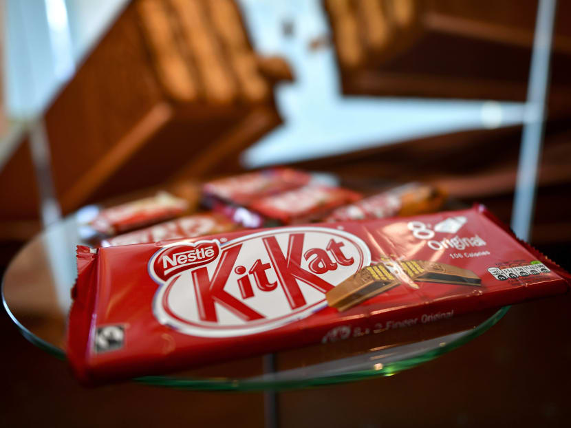 A pack of chocolate-covered wafer biscuit bar from the Kit Kat brand is displayed in the showroom of Swiss food giant's Nestle in this Oct 20, 2016 file photo in Vevey. Photo: AFP