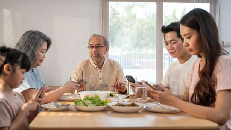 Commentary: ‘Phubbing’ - snubbing your loved ones for your phone can do more damage than you realise