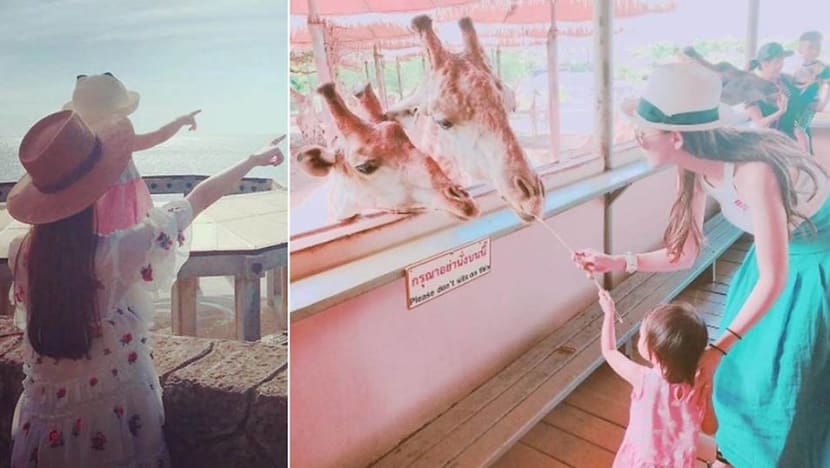 Hannah Quinlivan takes daughter to the zoo