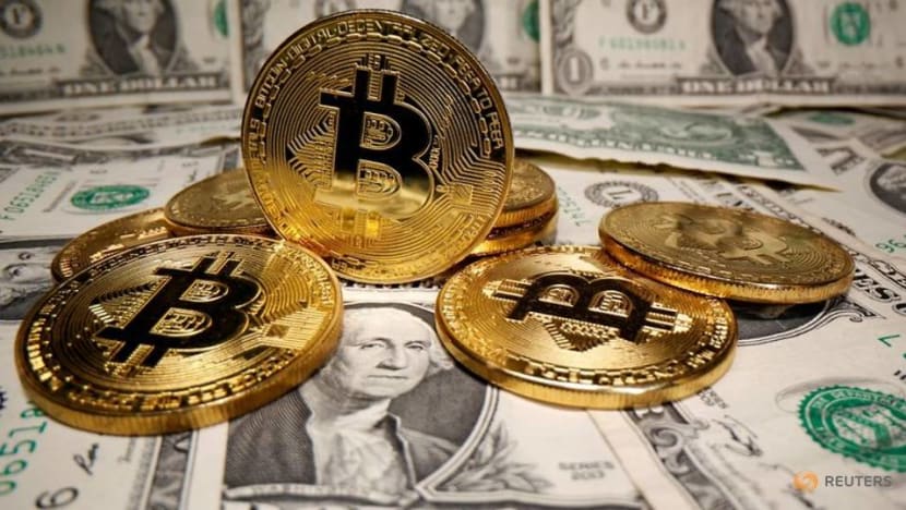 Bitcoin slumps 8per cent as it heads for bruising monthly drop