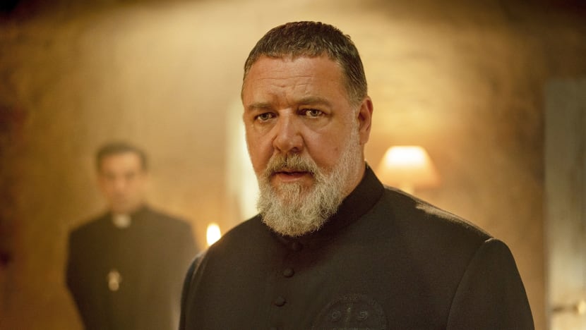 Russell Crowe Gives Cryptic R Rated Reply To Question About His Salary For The Popes Exorcist 