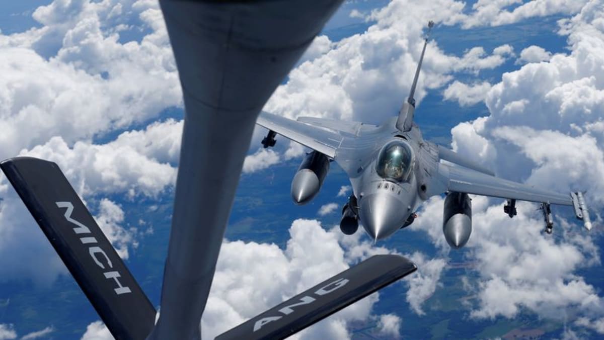 Menteri Luar Negeri Turki mengatakan dia mengharapkan Amerika menyetujui penjualan jet F-16