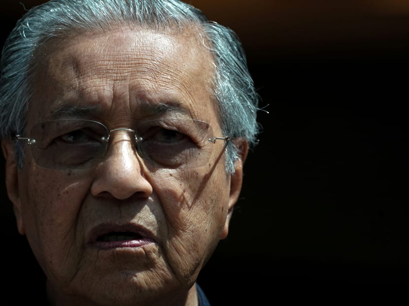 M'sian foreign minister to lead team for water talks with S'pore: Mahathir