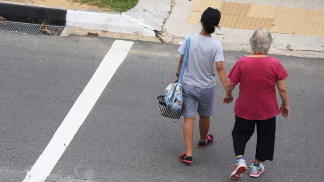 上半年车祸丧命行人近七成是年长者 人数近乎翻倍