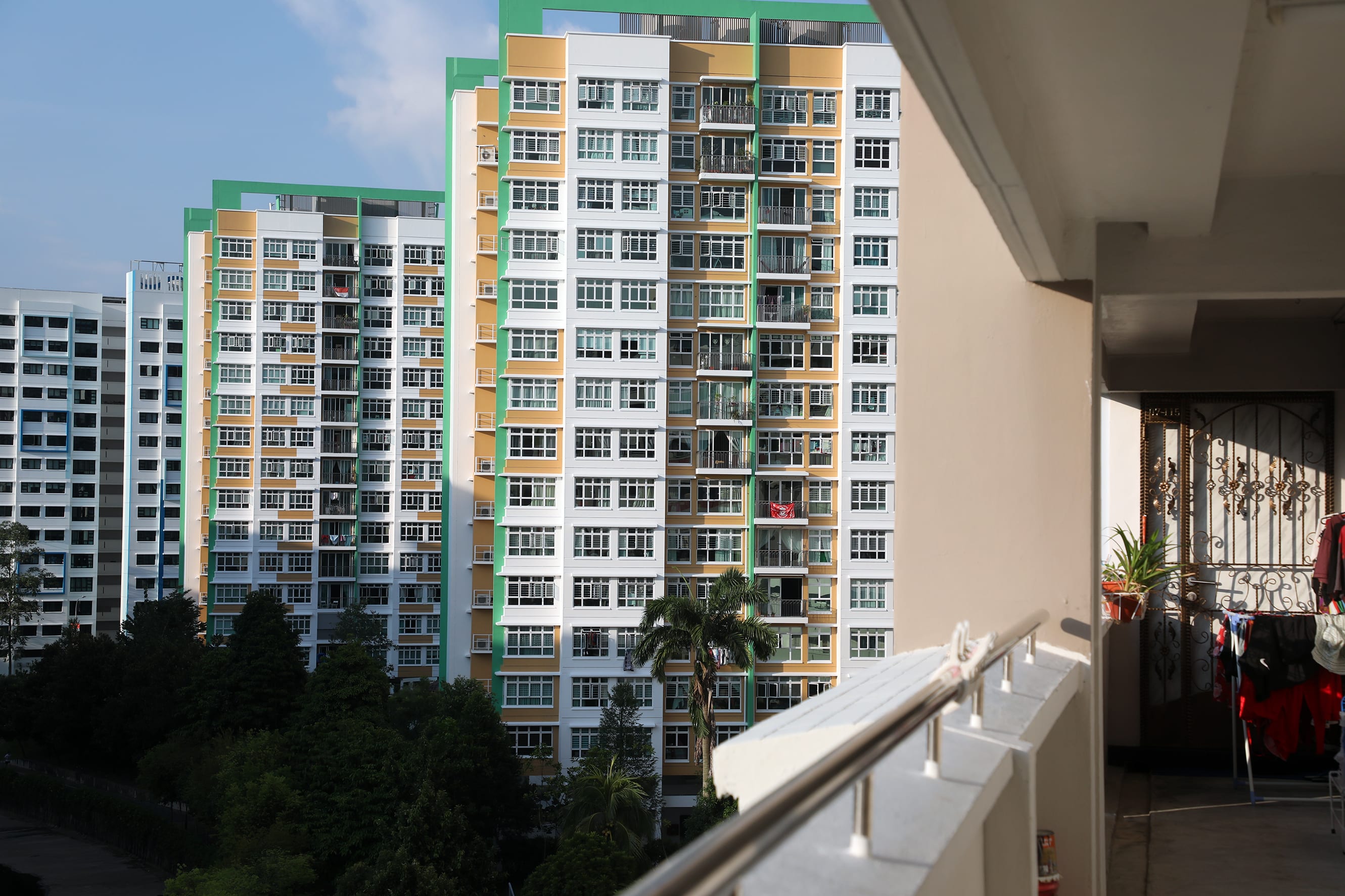 Flat owners constrained by the Ethnic Integration Policy who want to apply for the public housing authority's buyback scheme must have fulfilled the minimum occupation period and owned the flat for at least 10 years. Flat owners constrained by the Ethnic Integration Policy who want to apply for the public housing authority's buyback scheme must have fulfilled the minimum occupation period and owned the flat for at least 10 years.