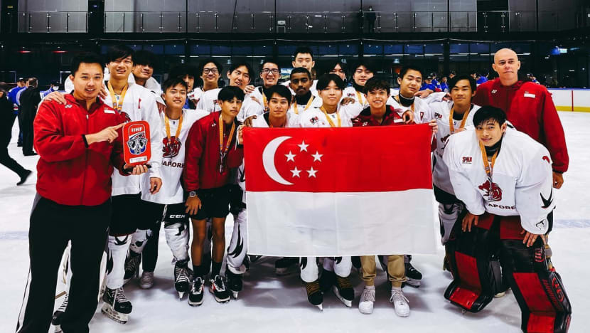 Singapore's Only Ice Hockey Rink in JCube Mall to be Bulldozed for Condos -  Bloomberg