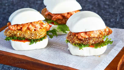 Make Your Own Hipster Korean Fried Chicken Mantou Burger