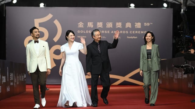 【金马59】一袭白色礼服走红毯　洪慧芳：不想辜负导演
