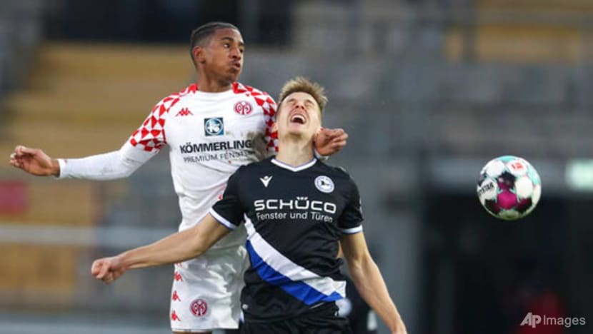 Football: Bielefeld beat fellow Bundesliga strugglers Mainz 2-1 Football: Bielefeld beat fellow Bundesliga strugglers Mainz 2-1