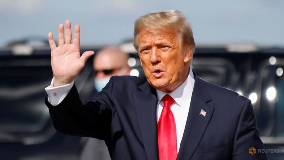 Trump bertemu dengan McCarthy dan setuju untuk membantu Partai Republik merebut kembali DPR