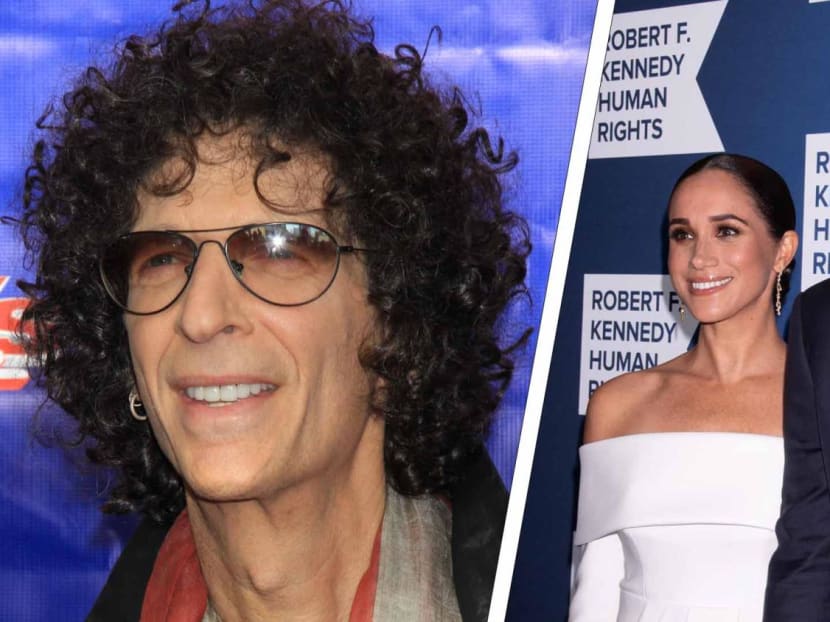 Howard Stern Finds It “Painful” To Watch Harry & Meghan’s Netflix Docuseries: “It’s Like The Kardashians, Except Boring”