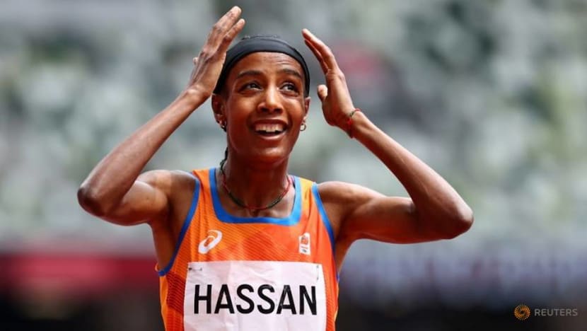 Olympics-Athletics-Hassan brilliantly recovers from fall to win 1,500m heat Olympics-Athletics-Hassan brilliantly recovers from fall to win 1,500m heat