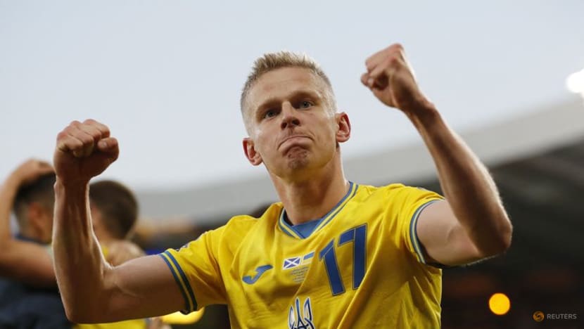 Ukraine's Zinchenko sees Wales decider as a 'game of survival' Ukraine's Zinchenko sees Wales decider as a 'game of survival'