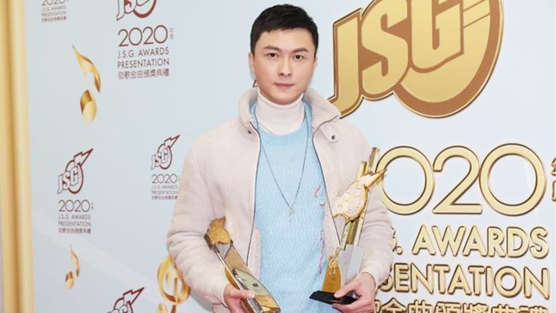 Vincent Wong Wins 2 Music Awards, But Doesn’t Thank Wife Yoyo Chen In His Speech This Time