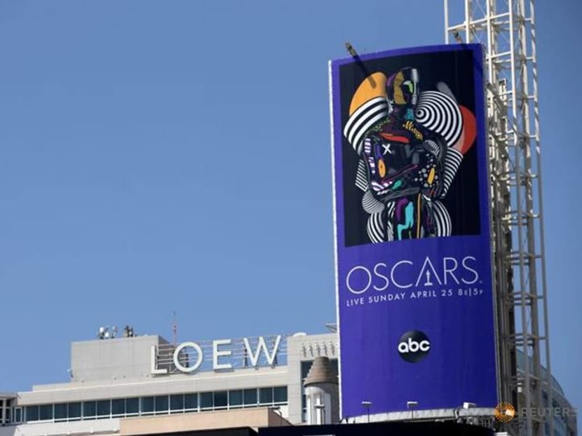 'A little bit of sparkle': fashionistas eye Oscars red carpet frocks 'A little bit of sparkle': fashionistas eye Oscars red carpet frocks