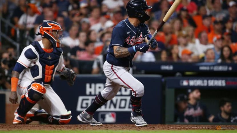 Baseball-Braves beat Astros 6-2 to win Game One of World Series Baseball-Braves beat Astros 6-2 to win Game One of World Series