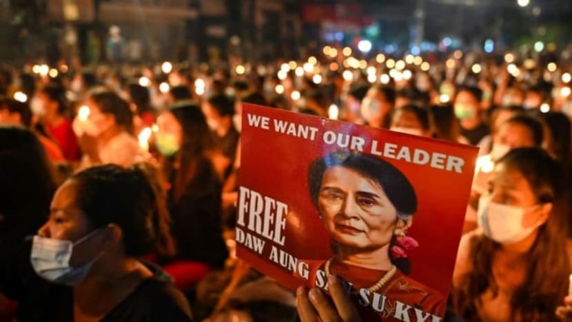 Hukuman penjara Aung San Suu Kyi dikurangkan kepada 2 tahun