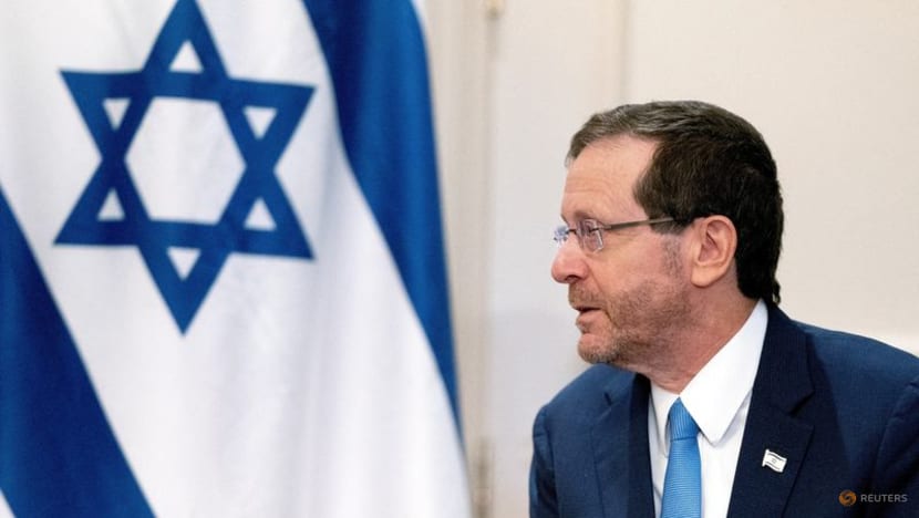 Israeli president touts business ties on first Bahrain visit Israeli president touts business ties on first Bahrain visit