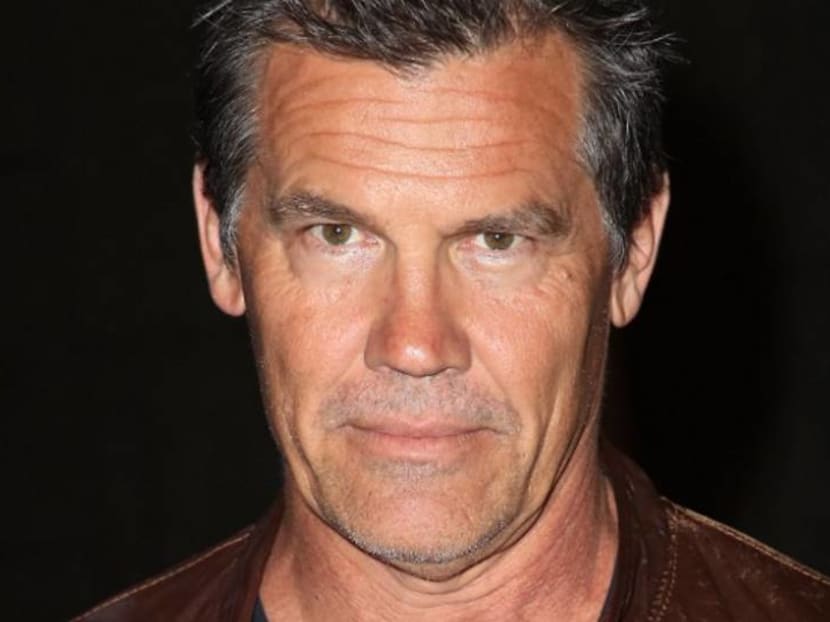 Marvel's Josh Brolin says sorry for visiting dad, Barbra Streisand during lockdown Marvel's Josh Brolin says sorry for visiting dad, Barbra Streisand during lockdown