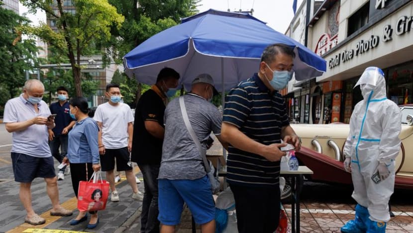 Beijing city mandates COVID-19 vaccinations, relaxes curbs on domestic travellers Beijing city mandates COVID-19 vaccinations, relaxes curbs on domestic travellers