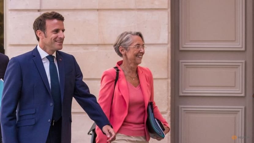 French PM sets out Macron's agenda, opposition flexes its muscles French PM sets out Macron's agenda, opposition flexes its muscles