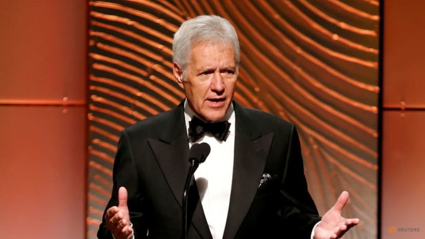 Newly minted 'Jeopardy!' host Richards out over past comments Newly minted 'Jeopardy!' host Richards out over past comments