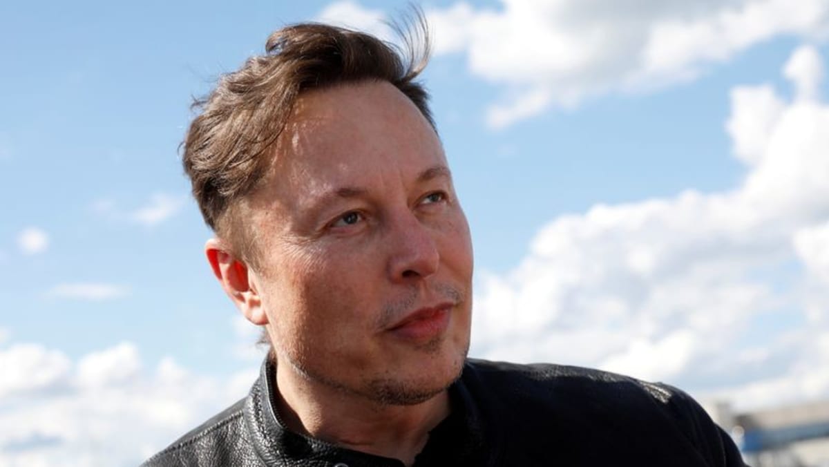 Musk dari Tesla mengatakan dampak penjualan saham ‘mendekati maksimalisasi pajak’
