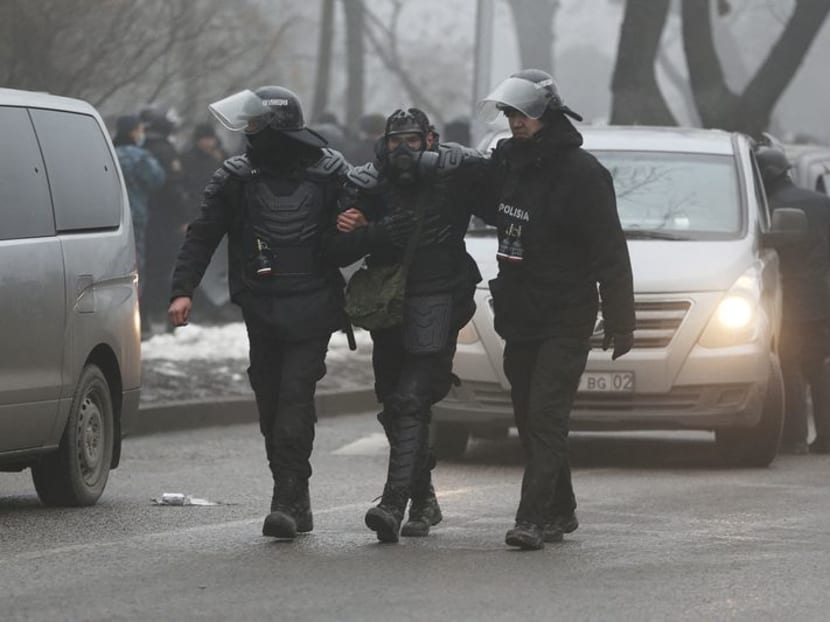 Kazakh president fails to quell protests, ex-Soviet states offer help Kazakh president fails to quell protests, ex-Soviet states offer help