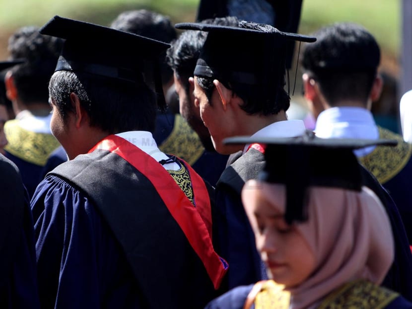 Malaysian graduates face job interview jitters, no thanks to weak English skills
