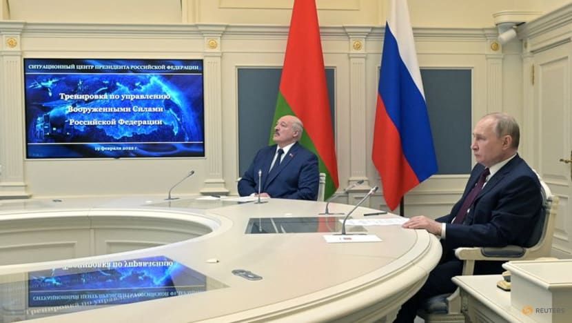 NATO slams Putin rhetoric on nuclear weapons in Belarus NATO slams Putin rhetoric on nuclear weapons in Belarus