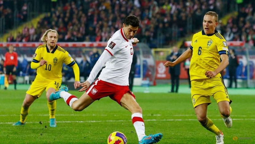 Lewandowski helps send Poland to Qatar with 'most difficult' penalty Lewandowski helps send Poland to Qatar with 'most difficult' penalty