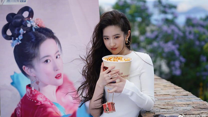 liu_yifei liu_yifei