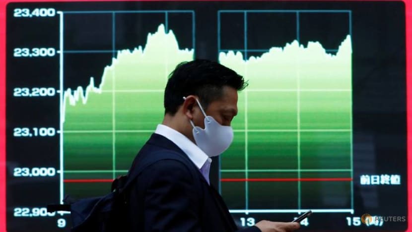 Asia shares pare losses as China GDP pips forecasts Asia shares pare losses as China GDP pips forecasts