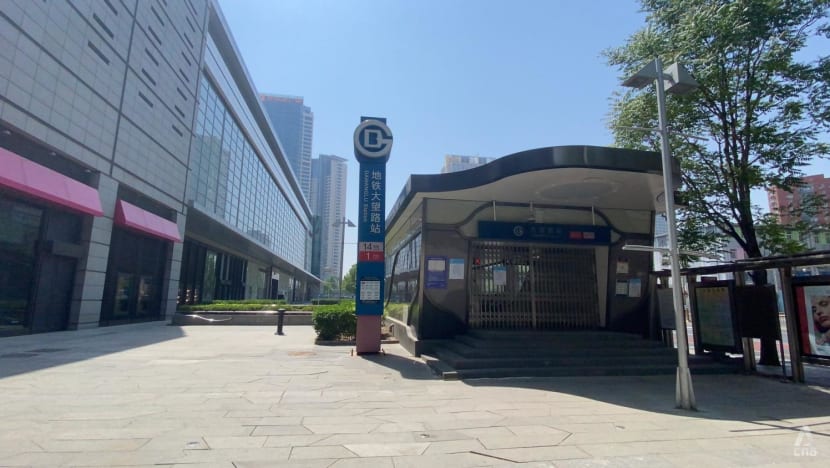 Beijing curbs public transport as COVID-19 spreads in China Beijing curbs public transport as COVID-19 spreads in China