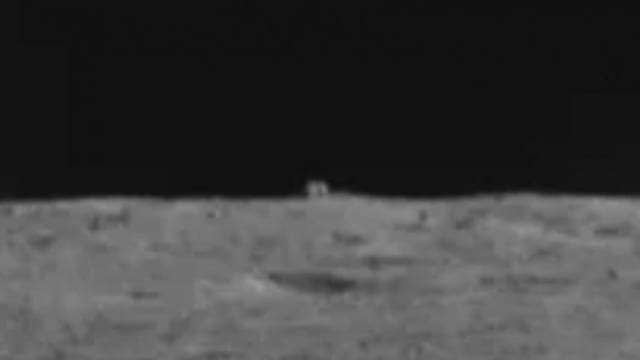 中国玉兔二号探测到月球背面有神秘立方体 引发热议