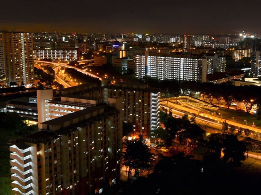 Electricity retailer iSwitch to cease operations, accounts to be transferred to SP Group Electricity retailer iSwitch to cease operations, accounts to be transferred to SP Group