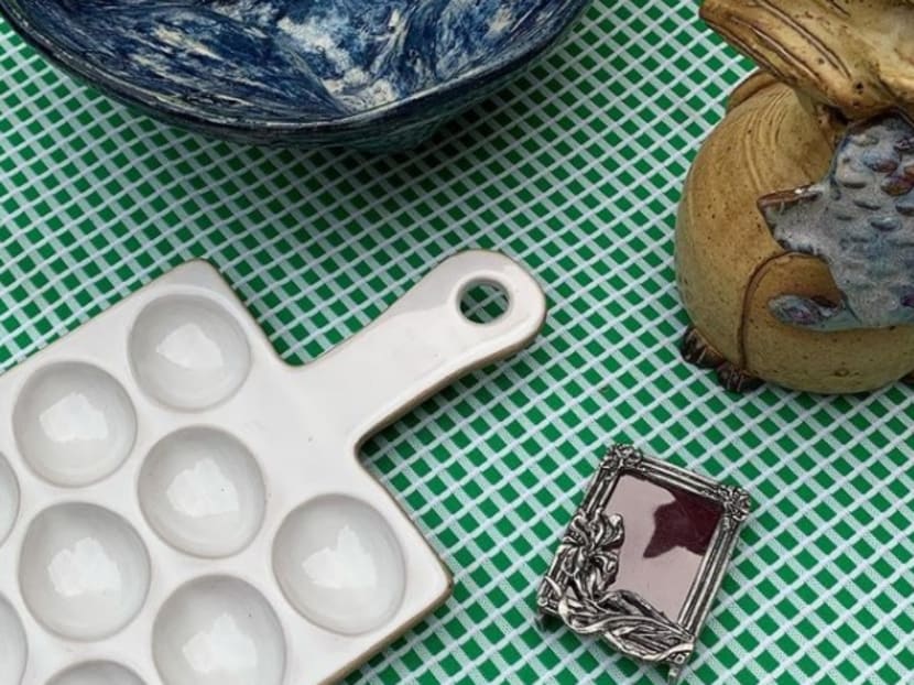 Tchotchkes finding: There's a vibrant thrift store marketplace on Instagram Tchotchkes finding: There's a vibrant thrift store marketplace on Instagram