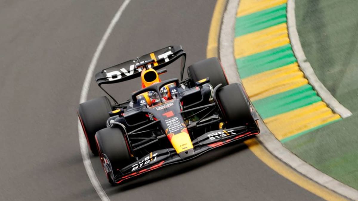Verstappen meraih pole position di Australia saat Perez tersingkir