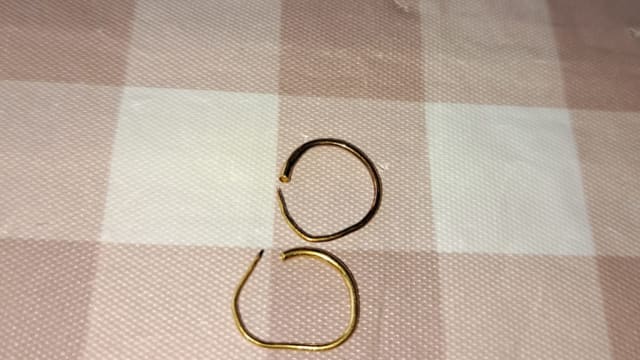 【958印象古早】穿耳洞先用姜片摩擦耳垂 吴伟才回忆观音诞少女穿耳洞盛况