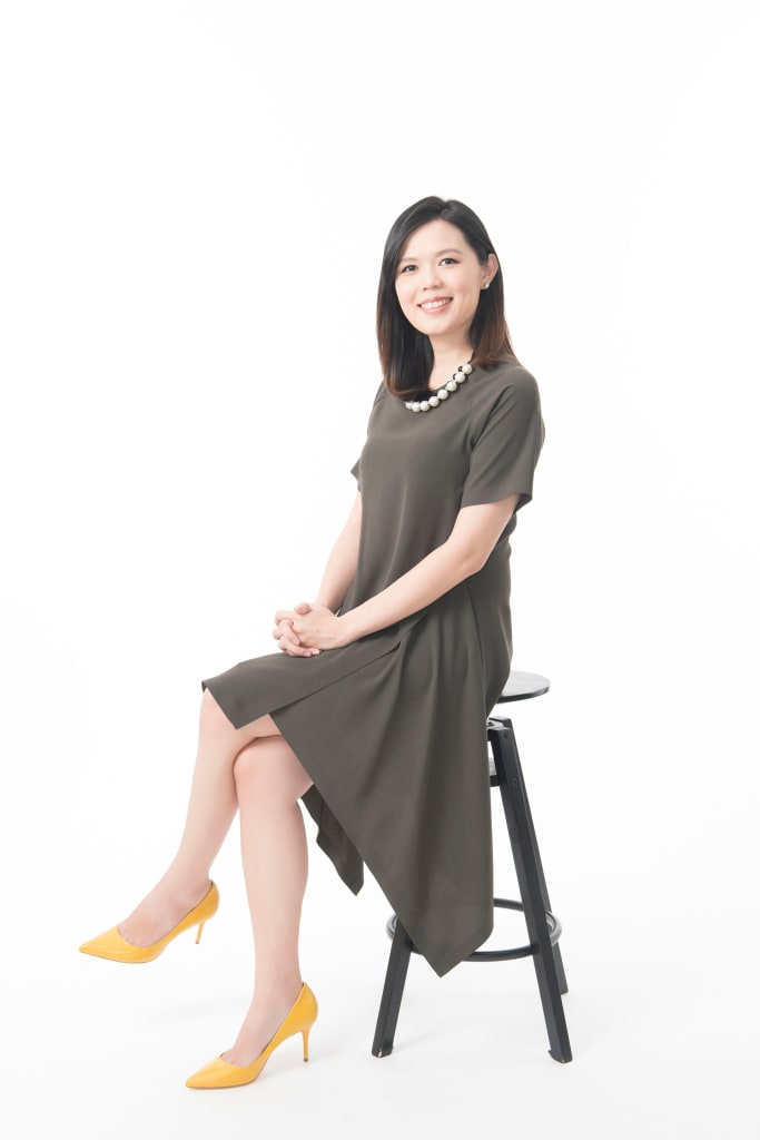 Evelyn Lam Evelyn Lam