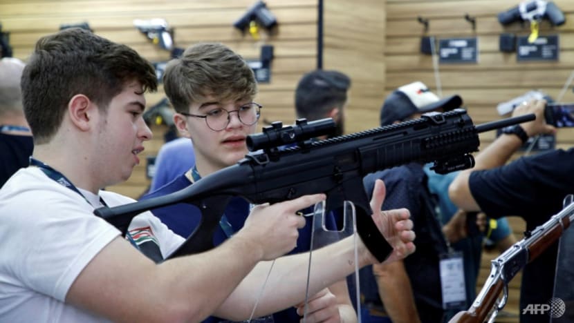 Brazil judge suspends easing of gun laws, citing election violence fears Brazil judge suspends easing of gun laws, citing election violence fears