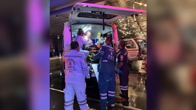 曼谷商场枪击案 据知已致三死七伤