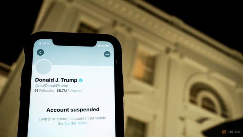Musk says he would reverse Twitter ban on Donald Trump Musk says he would reverse Twitter ban on Donald Trump