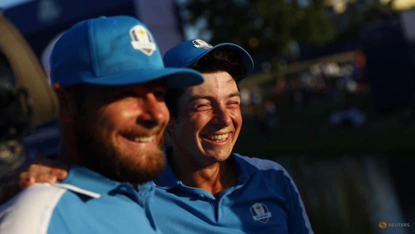 Inspired Europe seize control of Ryder Cup