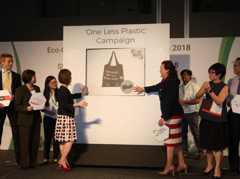 New campaign at major supermarket chains to cut down on disposable plastic bags New campaign at major supermarket chains to cut down on disposable plastic bags